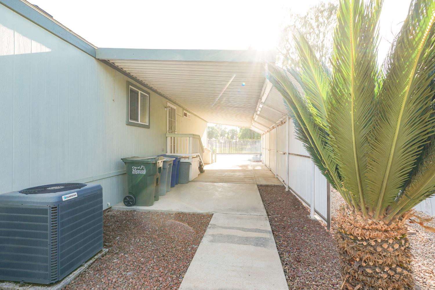 2240 Golden Oak #147, Merced, CA 95341