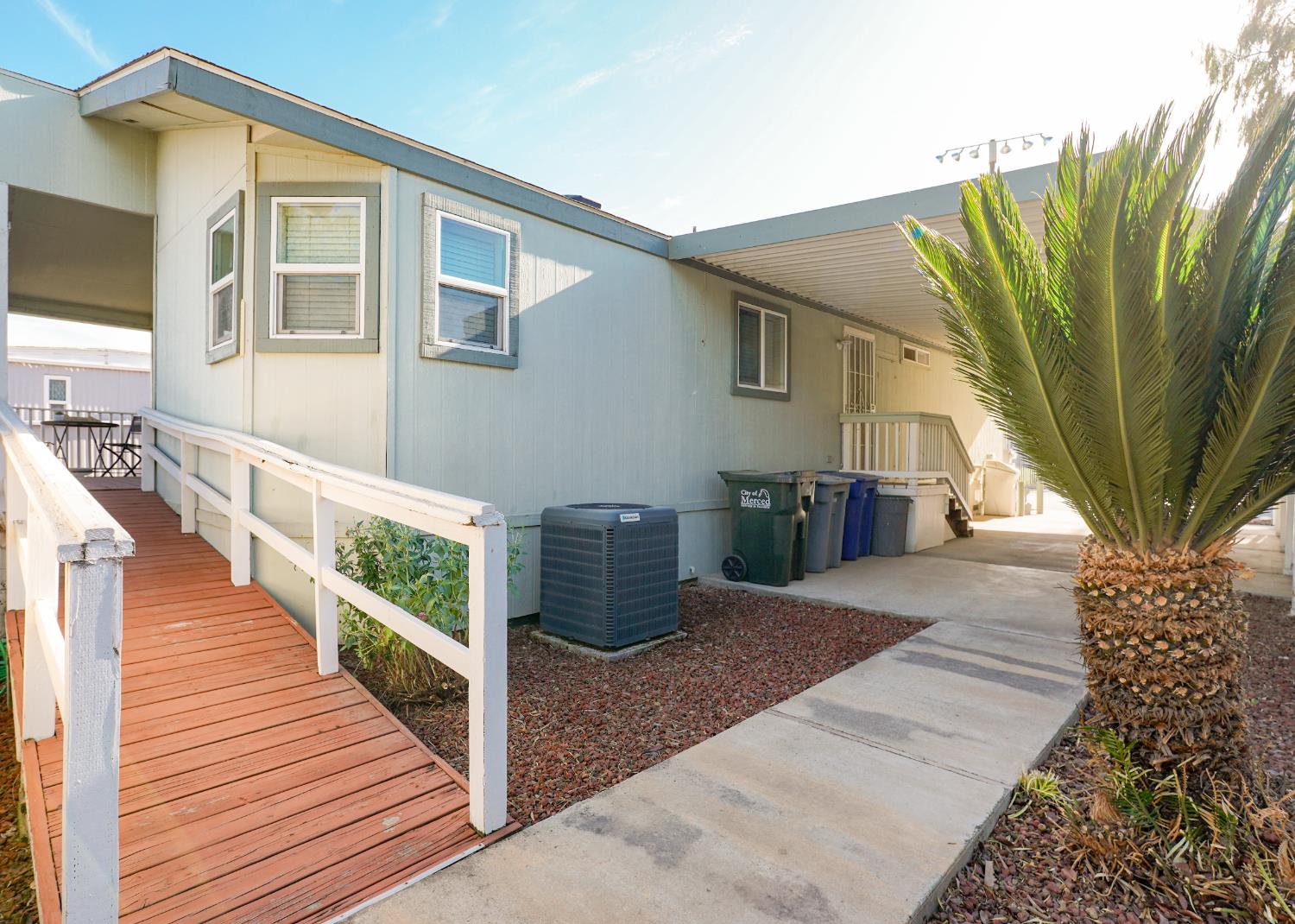 2240 Golden Oak #147, Merced, CA 95341