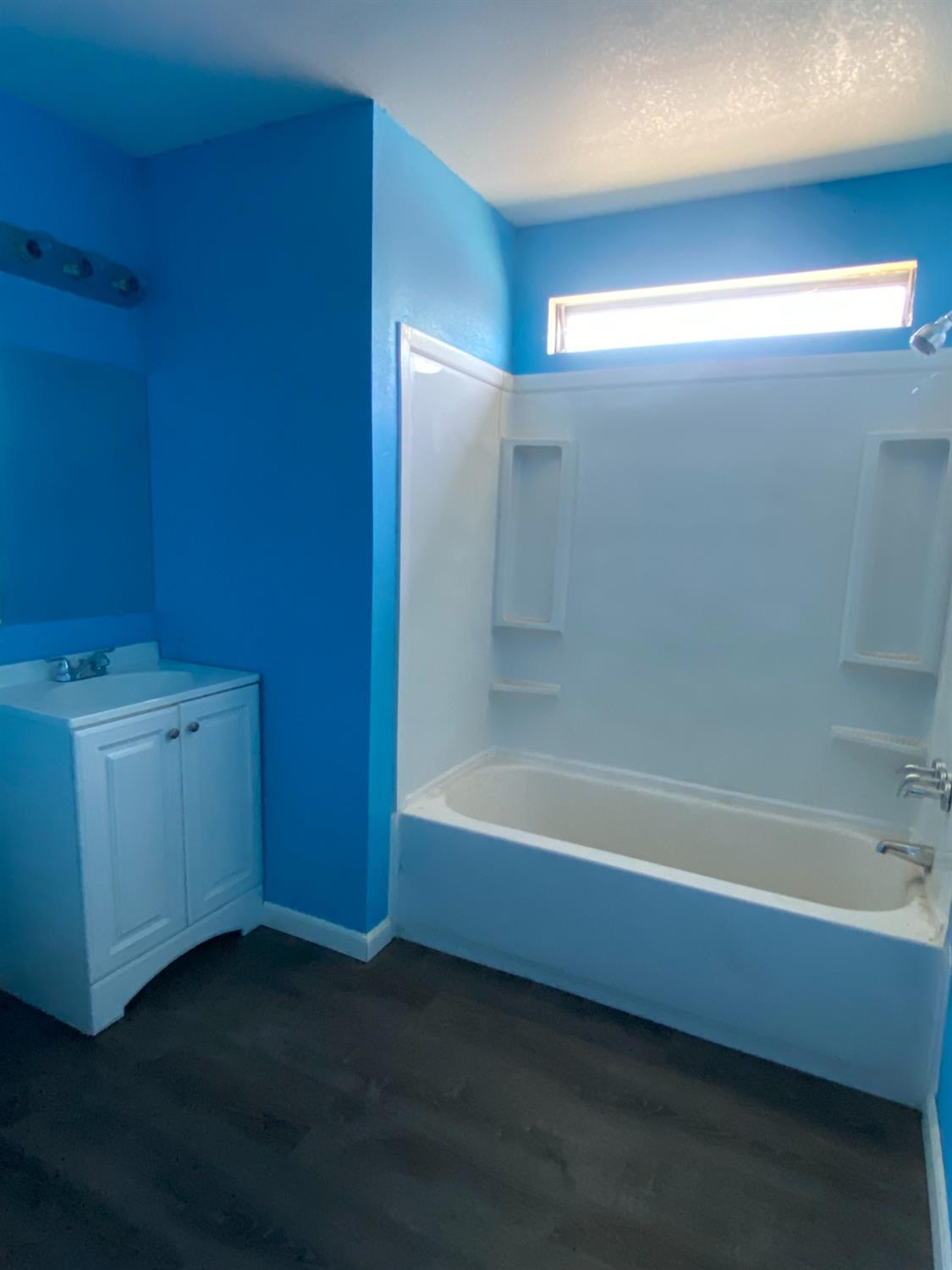 350 West Ave, Turlock, CA 95380