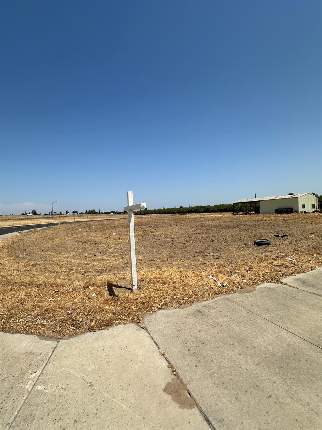 1330 Dianne Dr, Turlock, CA 95380