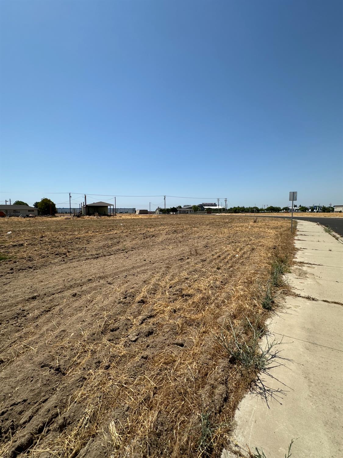 2631 Polous, Turlock, CA 95380