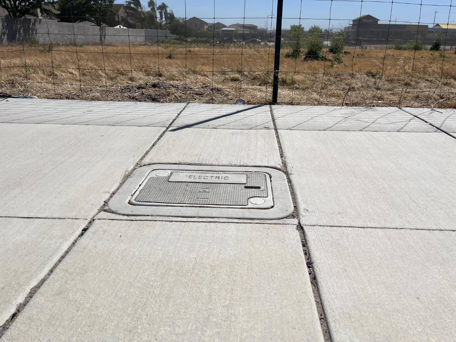 2038 Wawona St, Manteca, CA 95337