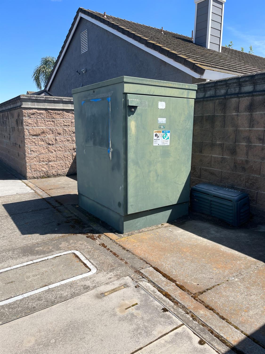 2038 Wawona St, Manteca, CA 95337