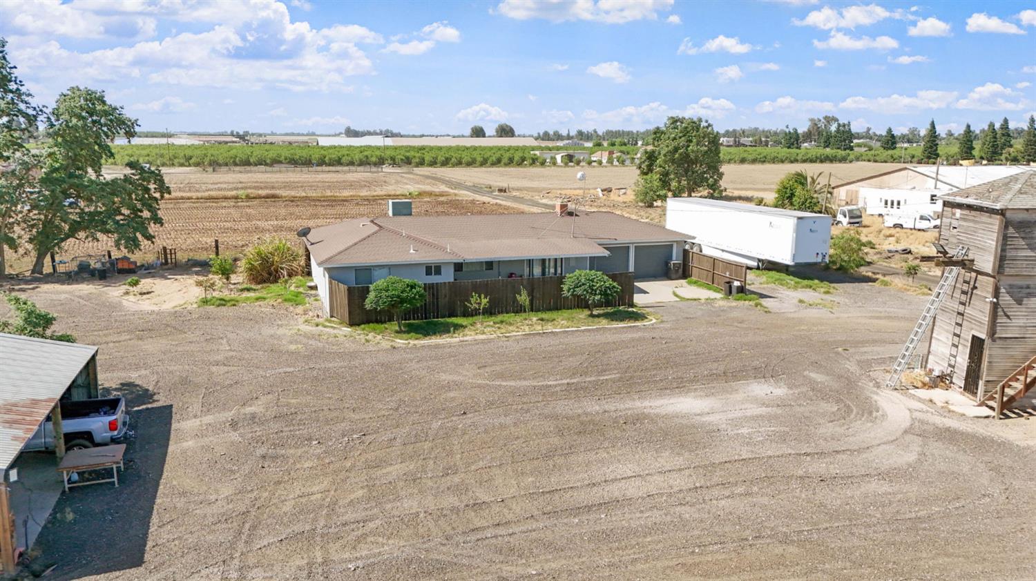 18365 E Clausen Rd, Turlock, CA 95380