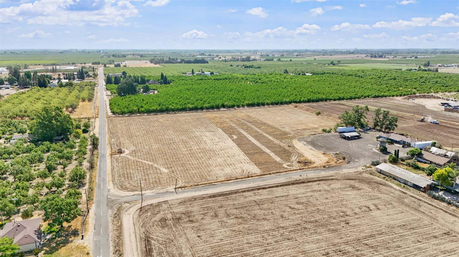 18365 E Clausen Rd, Turlock, CA 95380