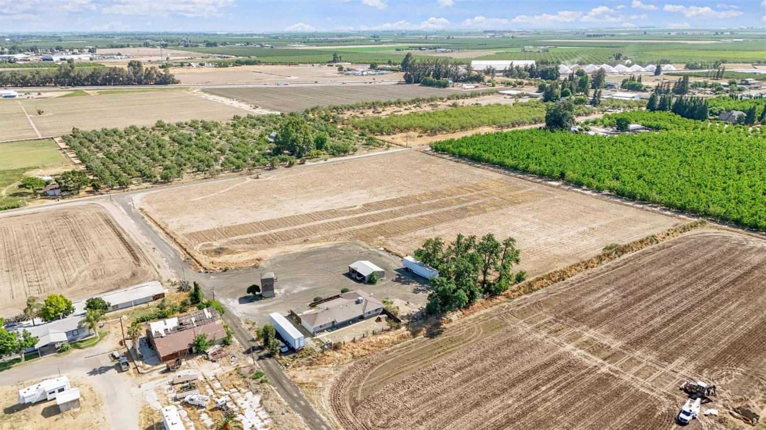 18365 E Clausen Rd, Turlock, CA 95380