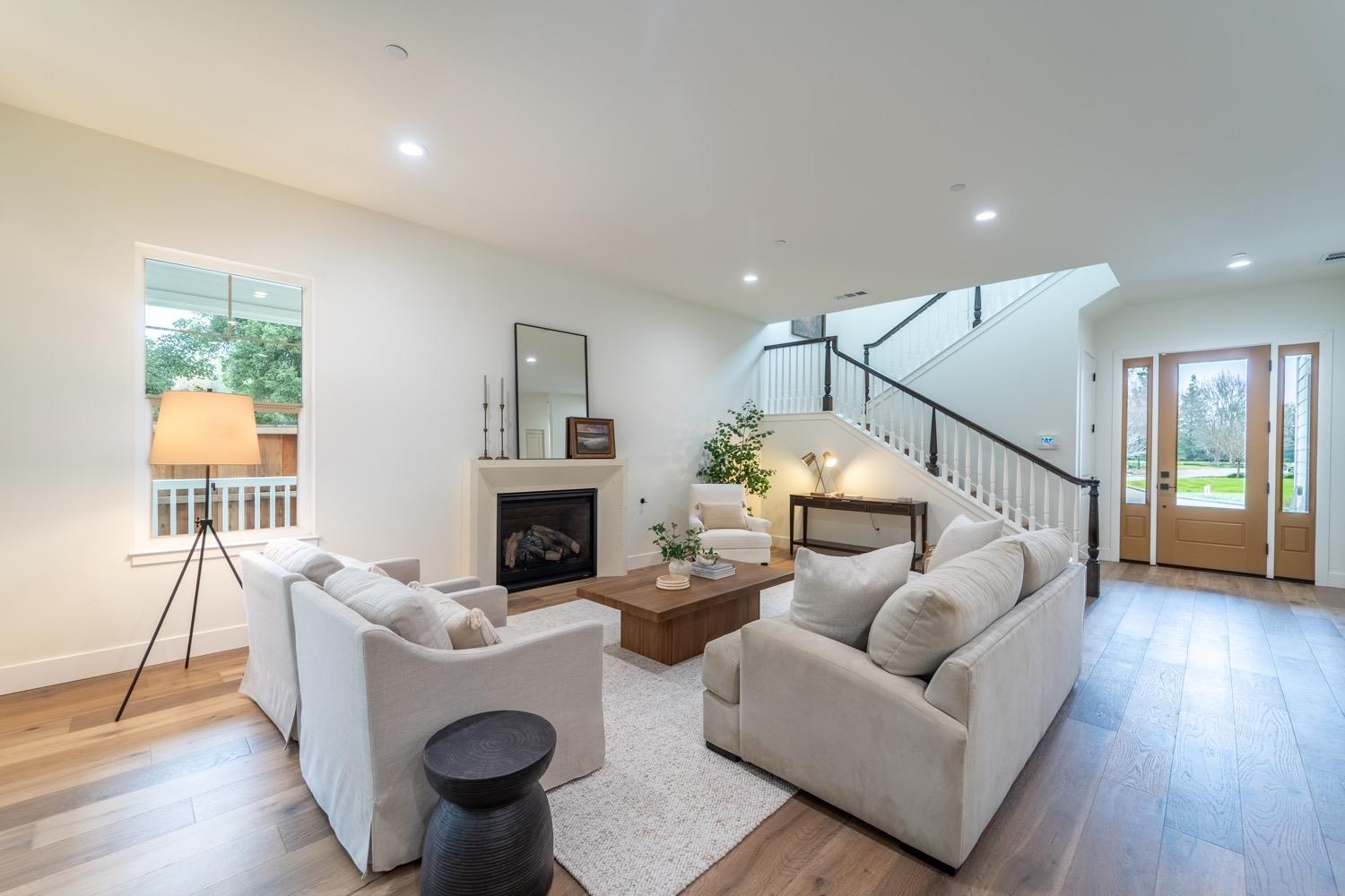 2800 Penhurst Park, Modesto, CA 95355