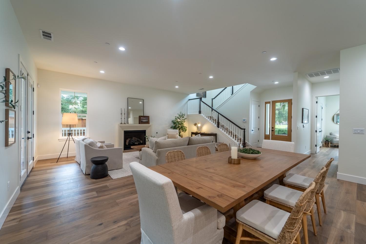 2800 Penhurst Park, Modesto, CA 95355