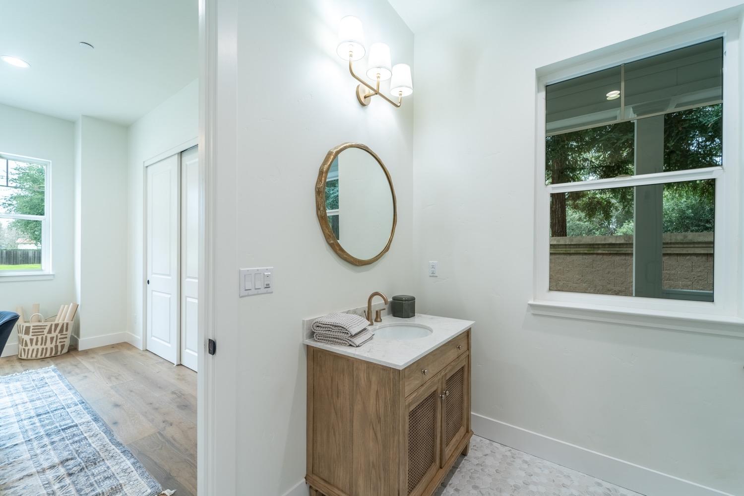 2800 Penhurst Park, Modesto, CA 95355