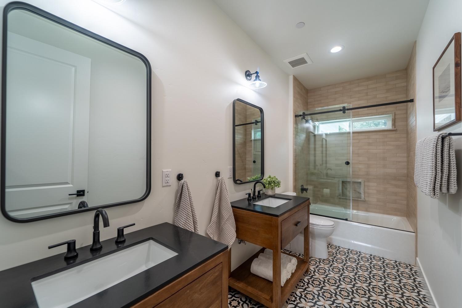 2800 Penhurst Park, Modesto, CA 95355