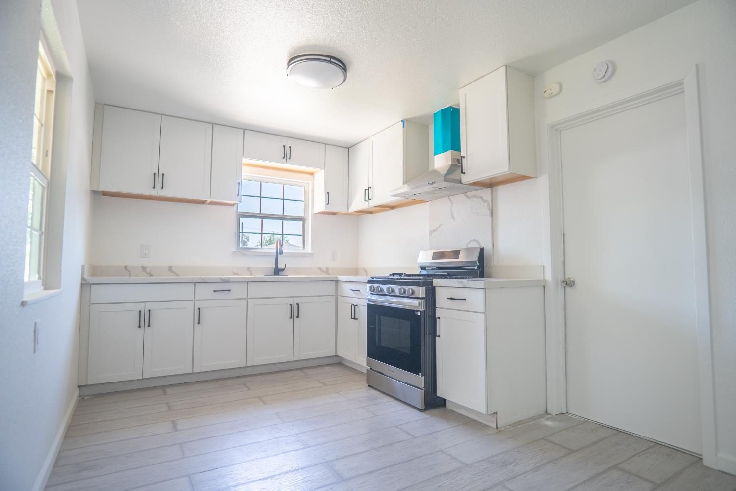 2417 Louise Ave, Ceres, CA 95307