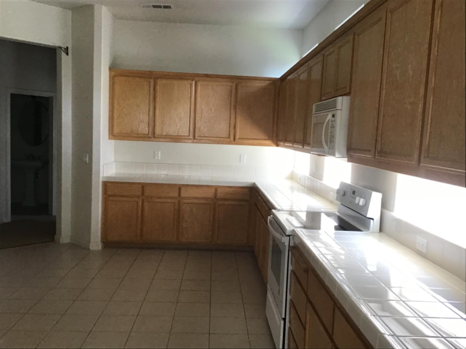 205 Quail Meadow Ln, Copperopolis, CA 95228