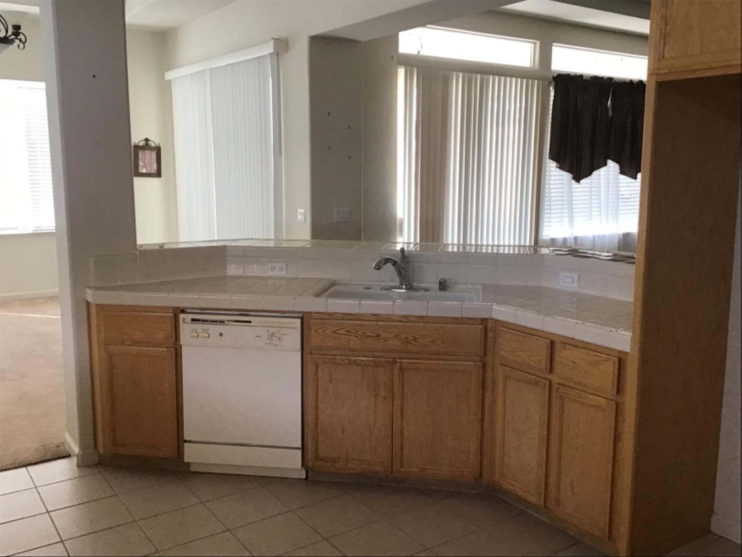 205 Quail Meadow Ln, Copperopolis, CA 95228