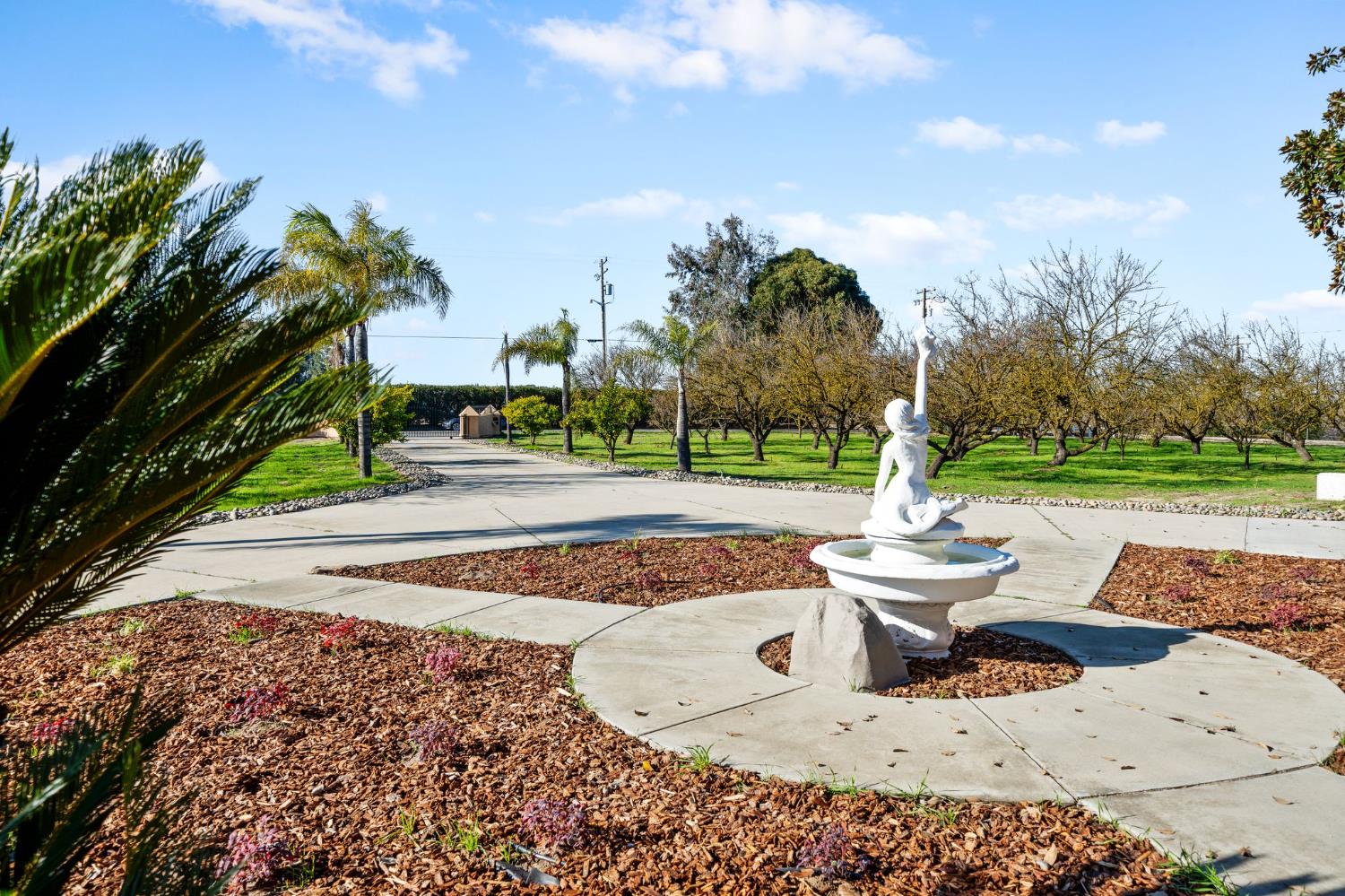 6312 Skittone Rd, Modesto, CA 95356