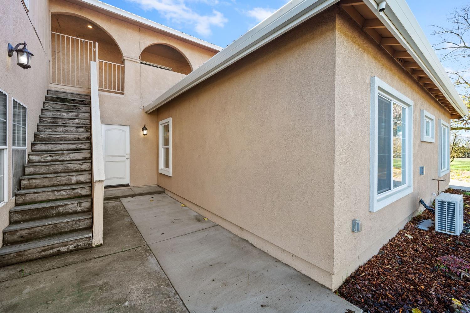 6312 Skittone Rd, Modesto, CA 95356