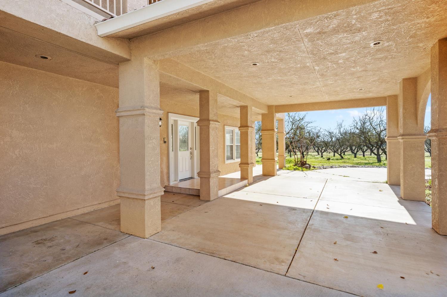 6312 Skittone Rd, Modesto, CA 95356