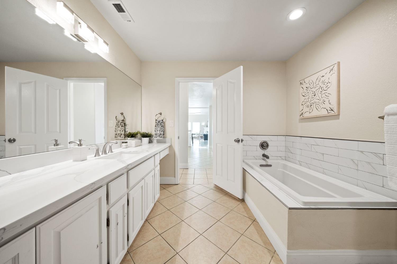 6312 Skittone Rd, Modesto, CA 95356