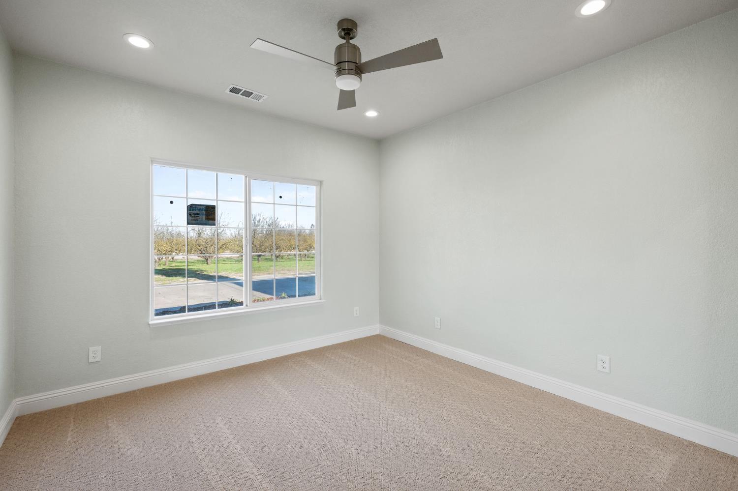 6312 Skittone Rd, Modesto, CA 95356