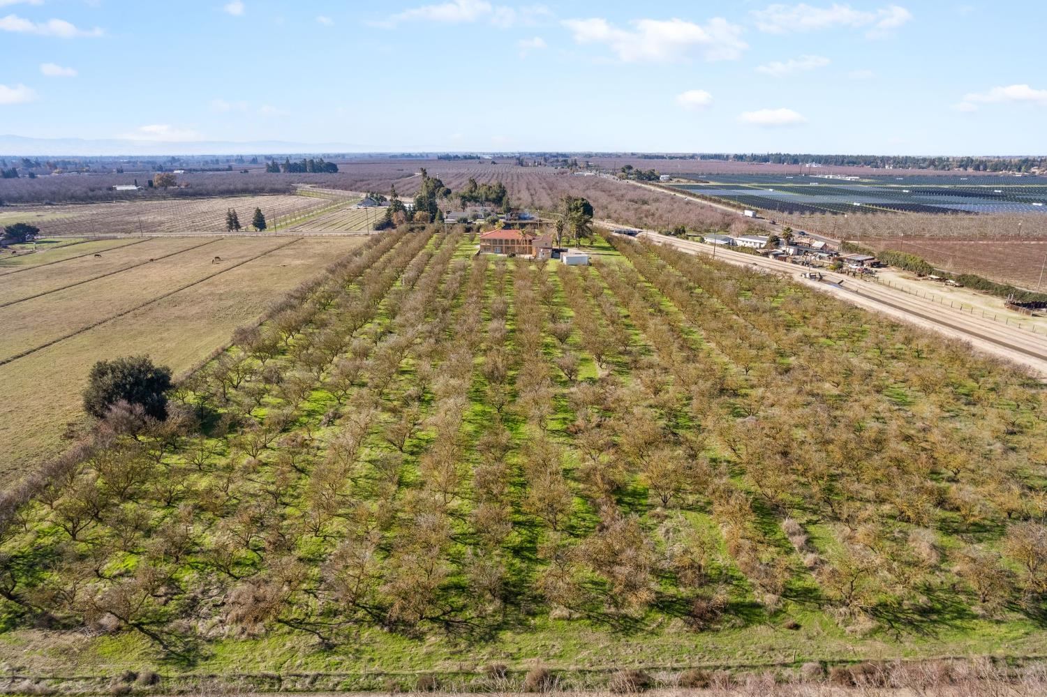 6312 Skittone Rd, Modesto, CA 95356