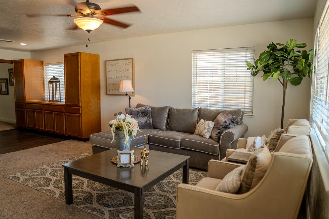 13118 6th St, Hickman, CA 95323