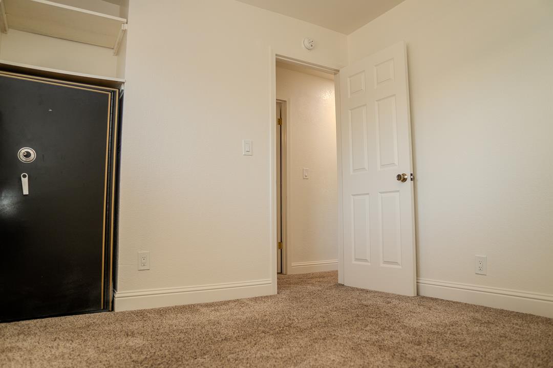 13118 6th St, Hickman, CA 95323