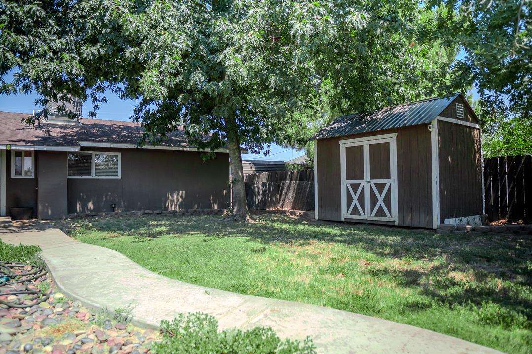 13118 6th St, Hickman, CA 95323