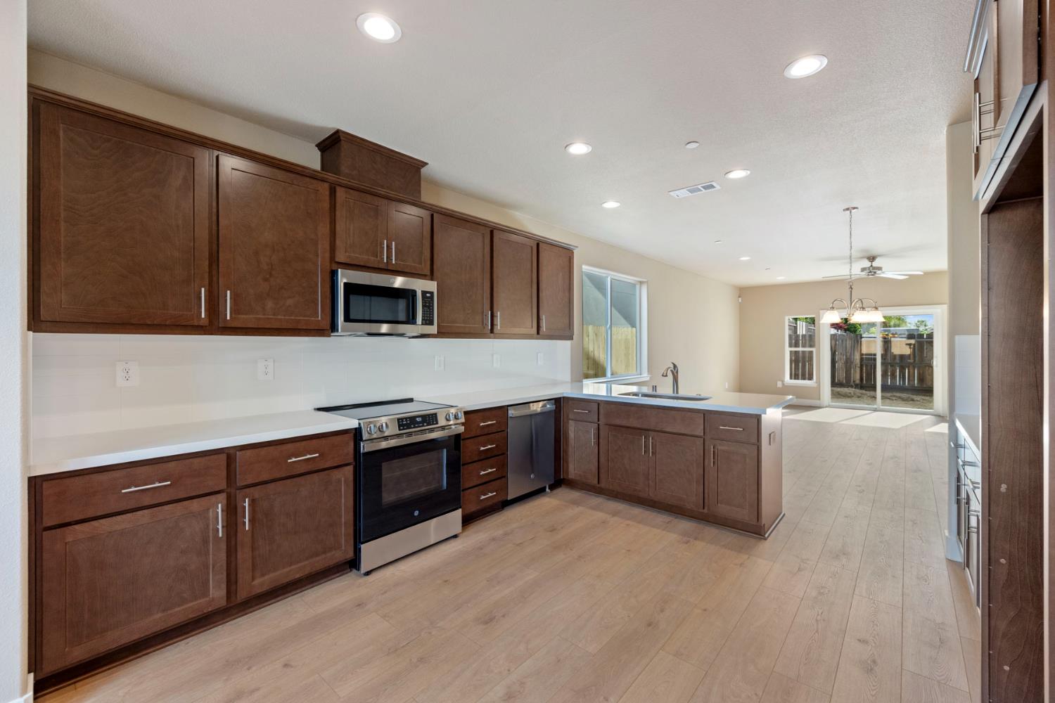 1836 Lovejoy Pl, Manteca, CA 95337