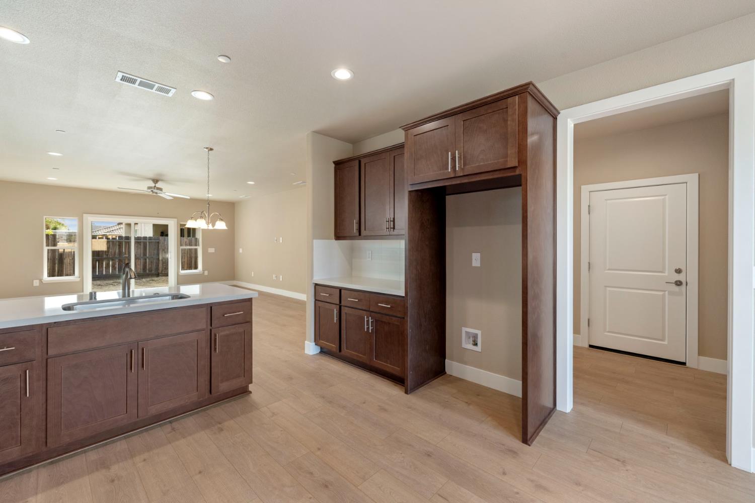 1836 Lovejoy Pl, Manteca, CA 95337