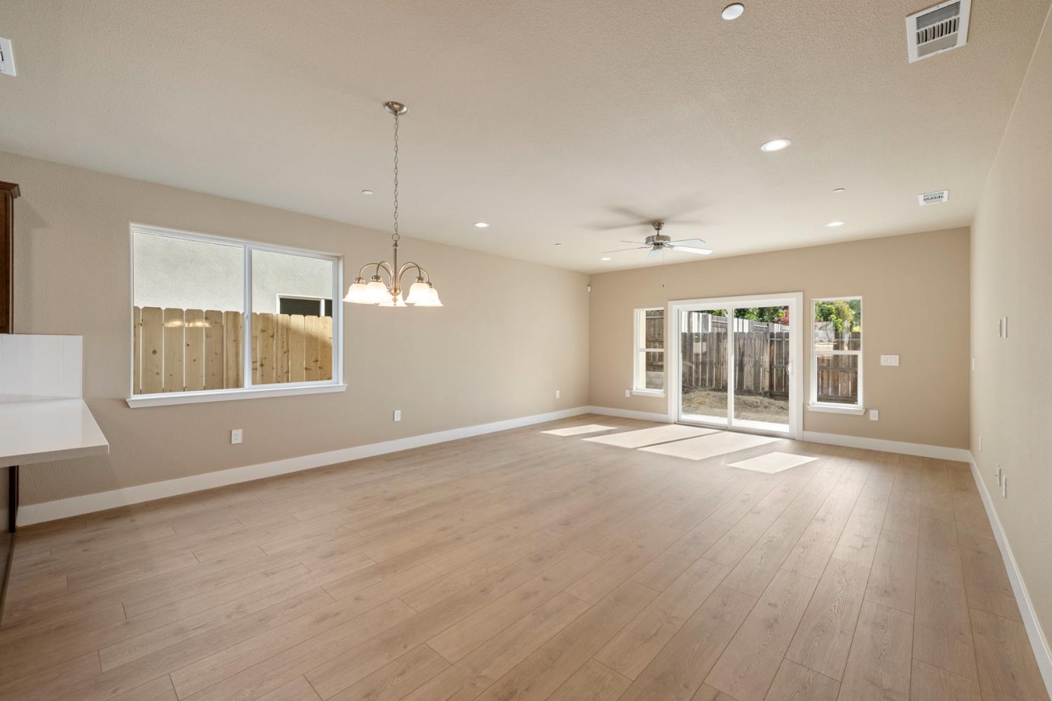 1836 Lovejoy Pl, Manteca, CA 95337