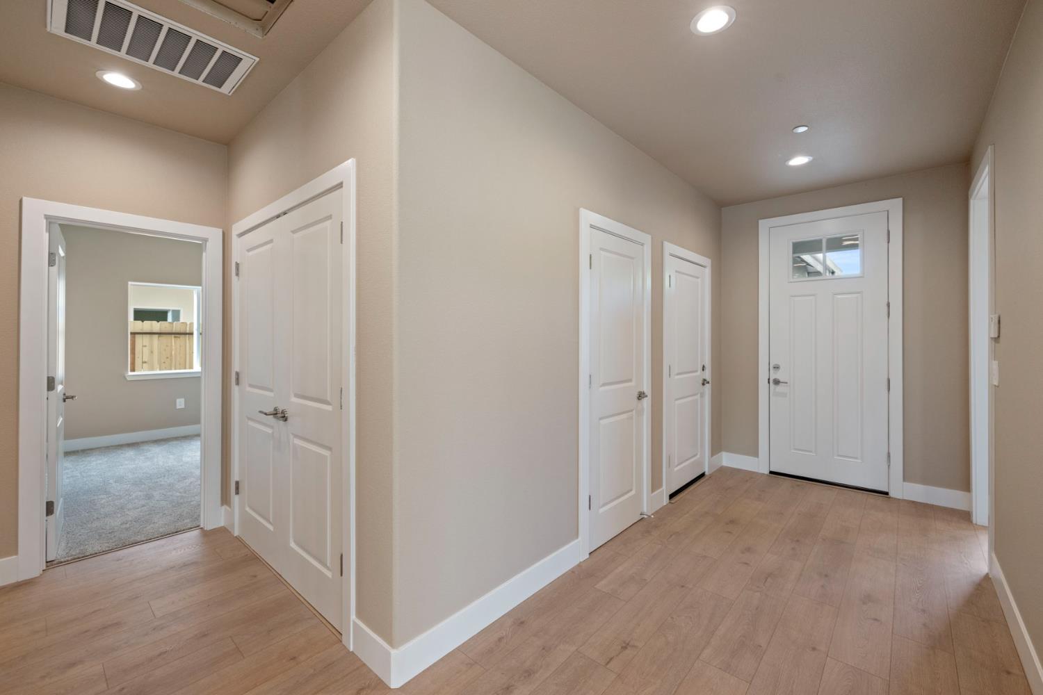 1836 Lovejoy Pl, Manteca, CA 95337