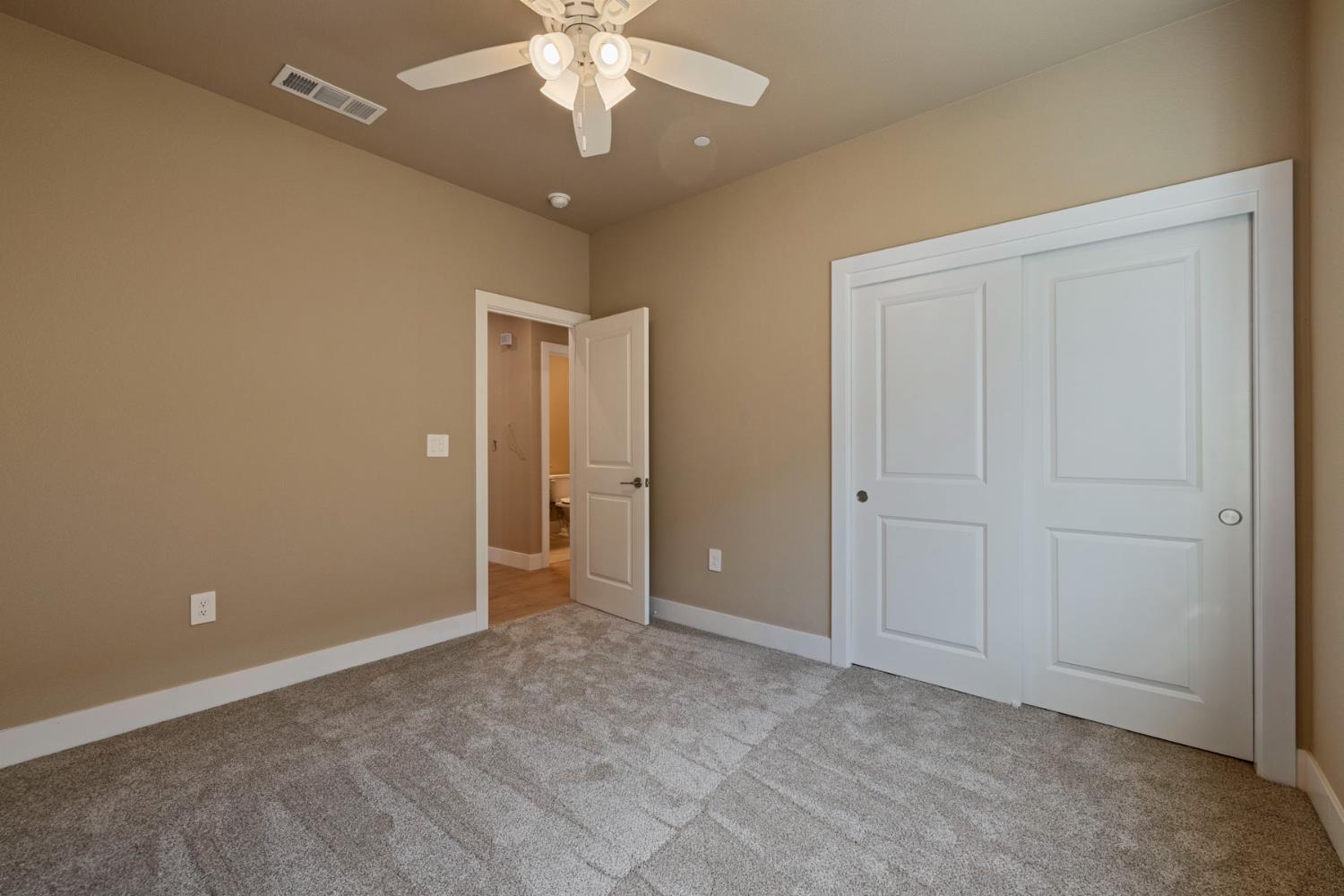 1836 Lovejoy Pl, Manteca, CA 95337