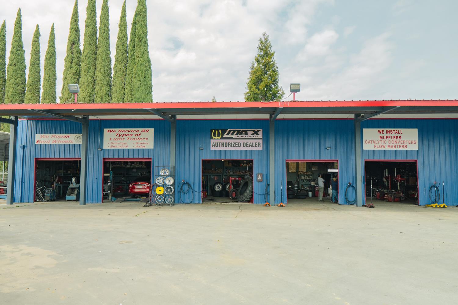 6886 Santa Fe Dr, Winton, CA 95388