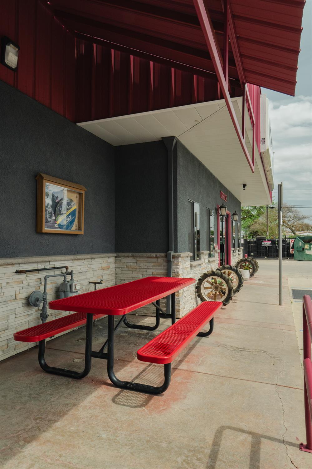 6886 Santa Fe Dr, Winton, CA 95388