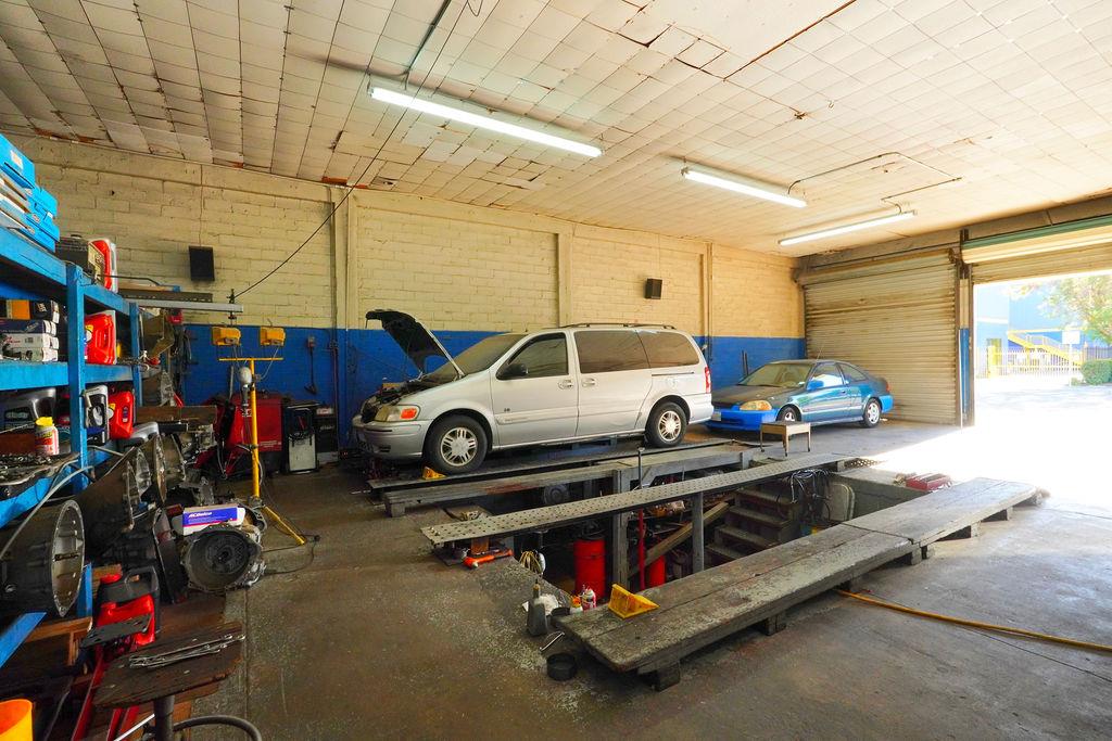 1312 10th St, Modesto, CA 95354