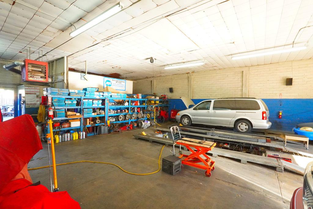 1312 10th St, Modesto, CA 95354