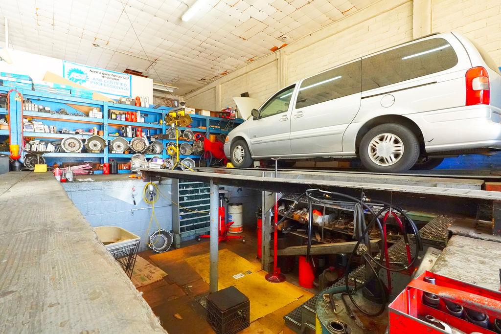 1312 10th St, Modesto, CA 95354