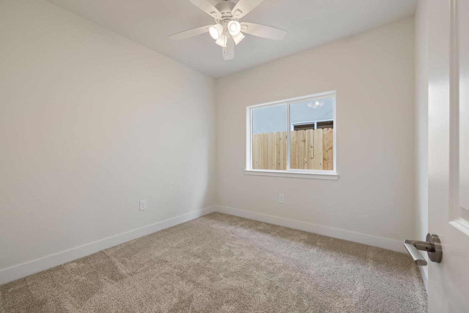 1852 Lovejoy Pl, Manteca, CA 95337