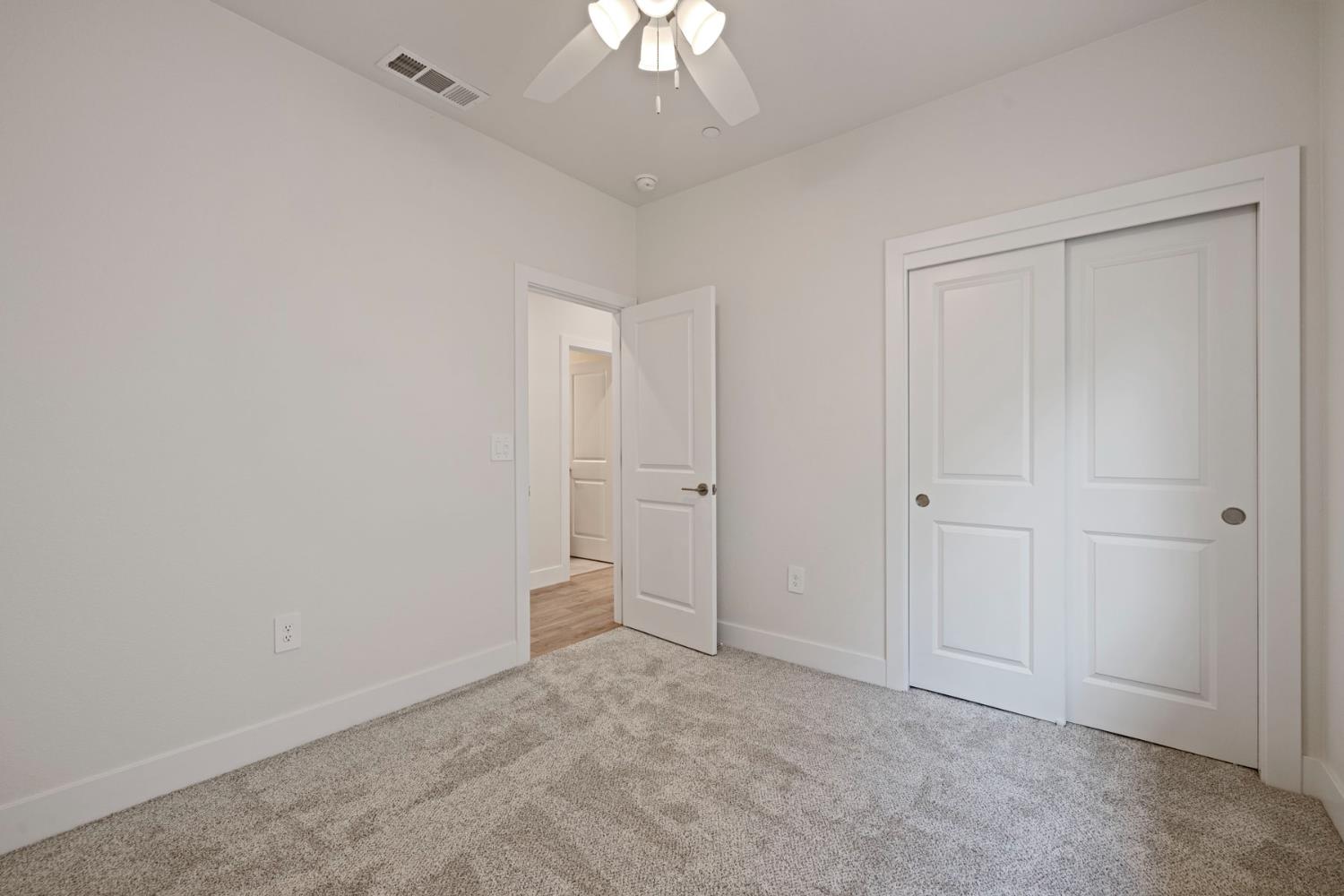 1852 Lovejoy Pl, Manteca, CA 95337