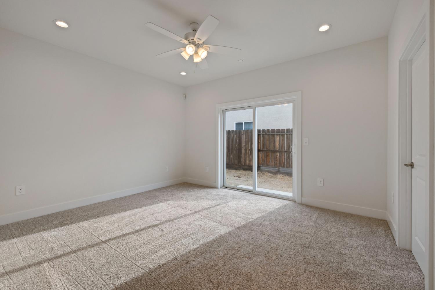 1852 Lovejoy Pl, Manteca, CA 95337