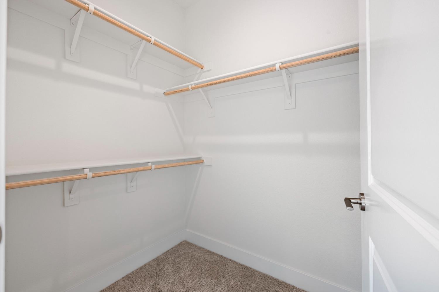 1852 Lovejoy Pl, Manteca, CA 95337