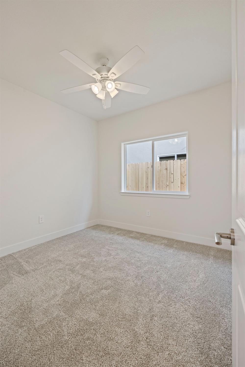 1852 Lovejoy Pl, Manteca, CA 95337