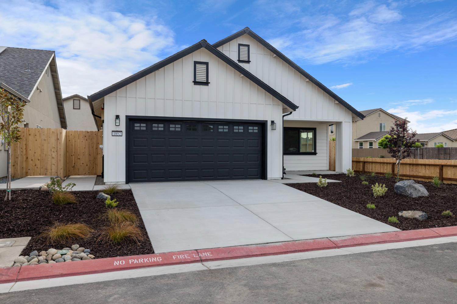 1852 Lovejoy Pl, Manteca, CA 95337