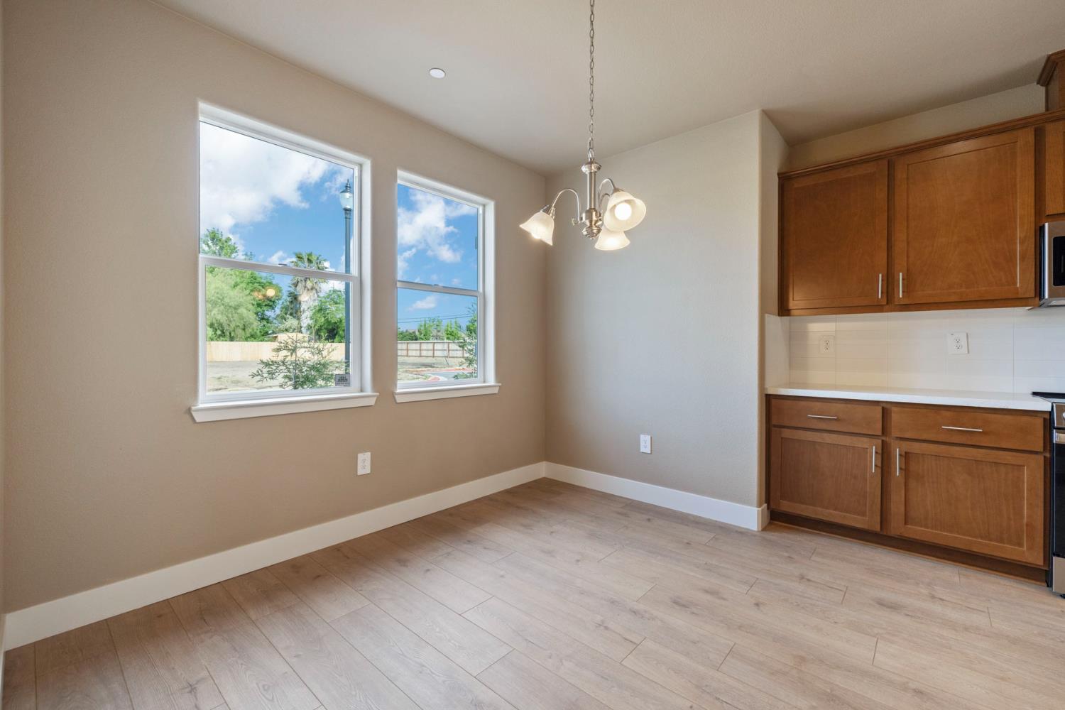 1818 Lovejoy Pl, Manteca, CA 95337