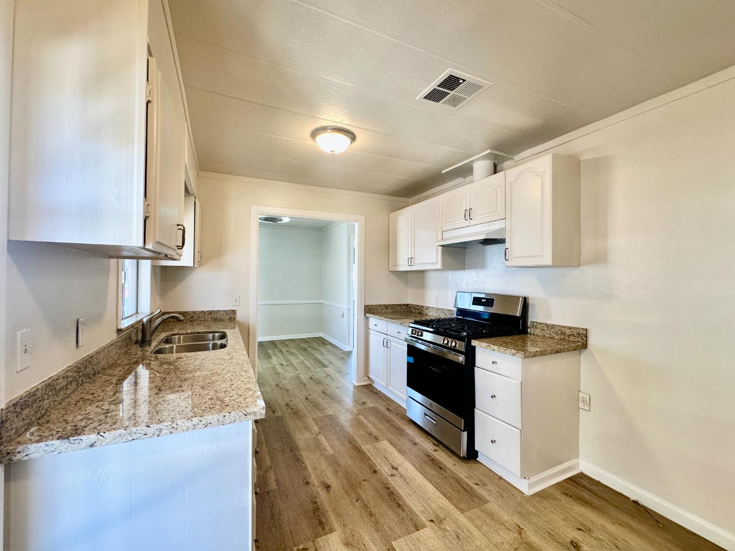 1830 E yosemite, Manteca, CA 95336