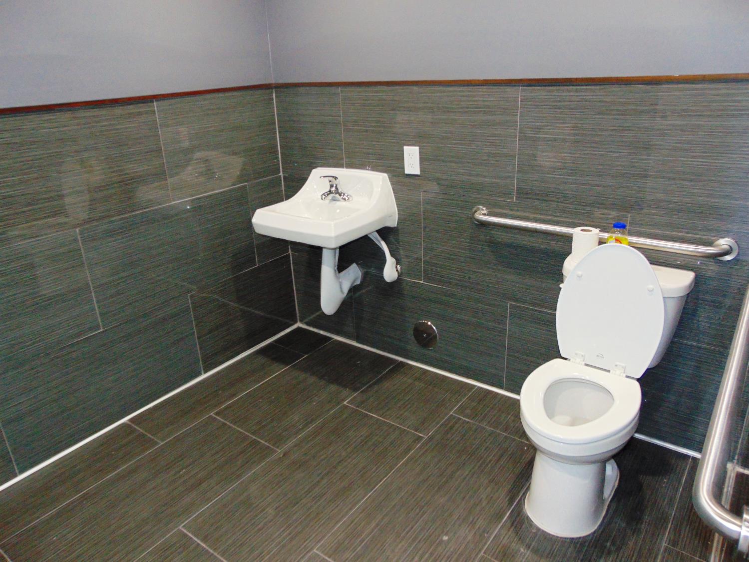 3301 Atchison St, Riverbank, CA 95367