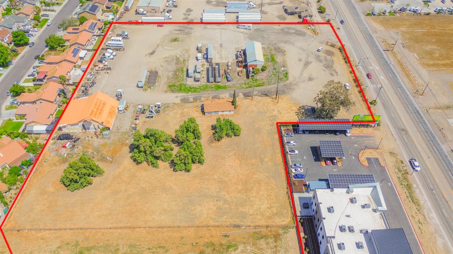 2524 E Pacheco Blvd, Los Banos, CA 93635