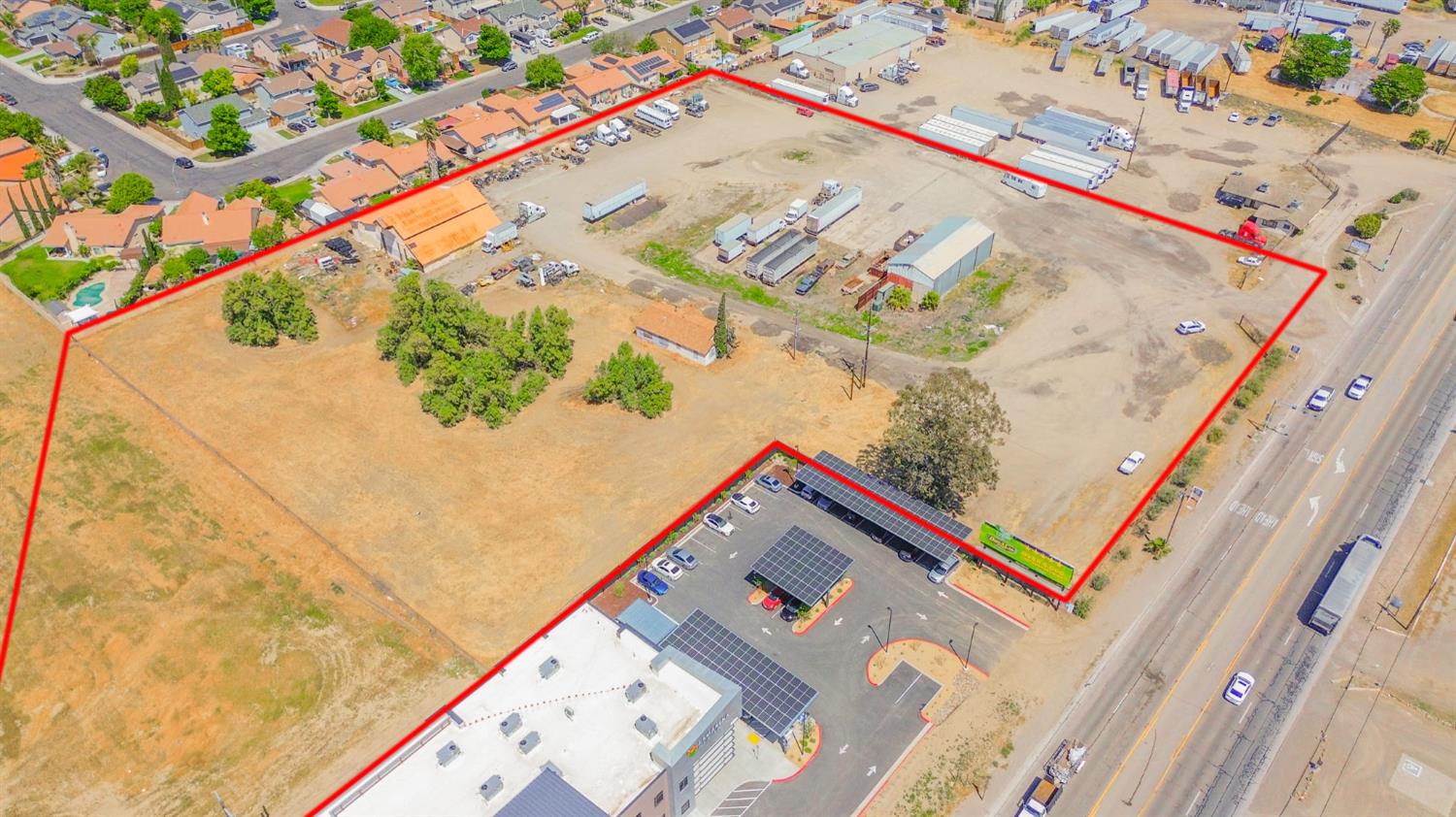 2524 E Pacheco Blvd, Los Banos, CA 93635