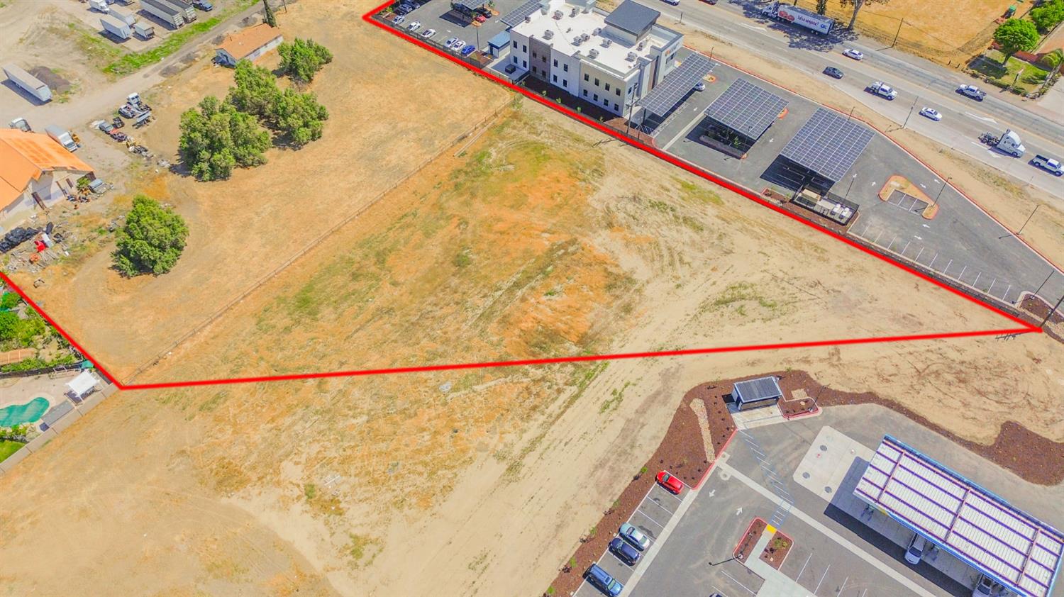 2524 E Pacheco Blvd, Los Banos, CA 93635