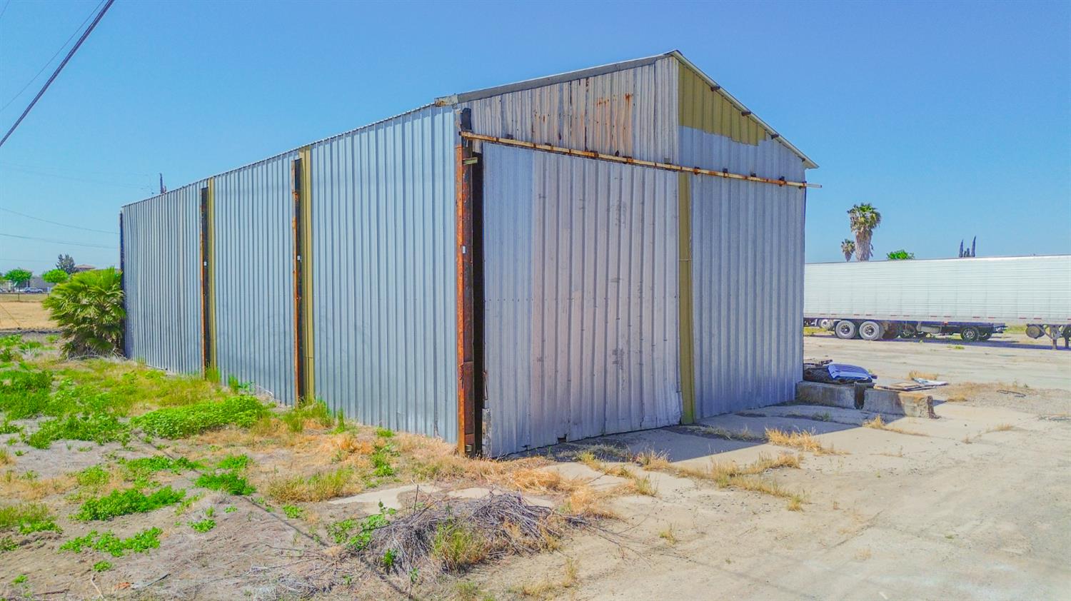 2524 E Pacheco Blvd, Los Banos, CA 93635