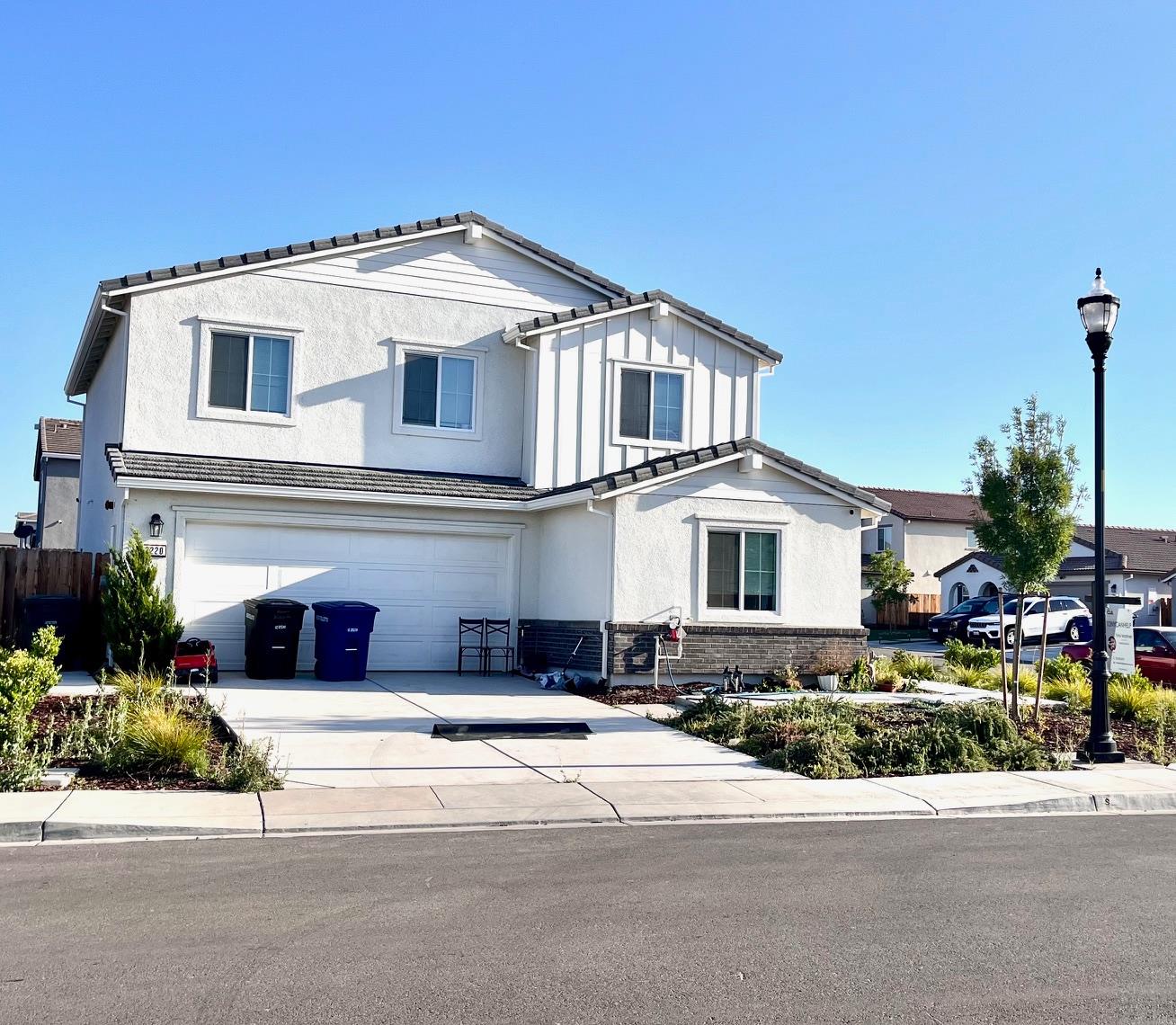 2220 Blossom Ranch Rd, Patterson, CA 95363